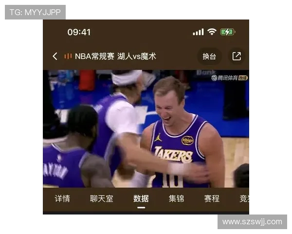 湖人队在比赛中对判罚过于敏感导致落后22分仍纠结于个别判罚细节